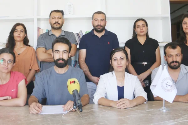 Kürtçe mektuba sansür