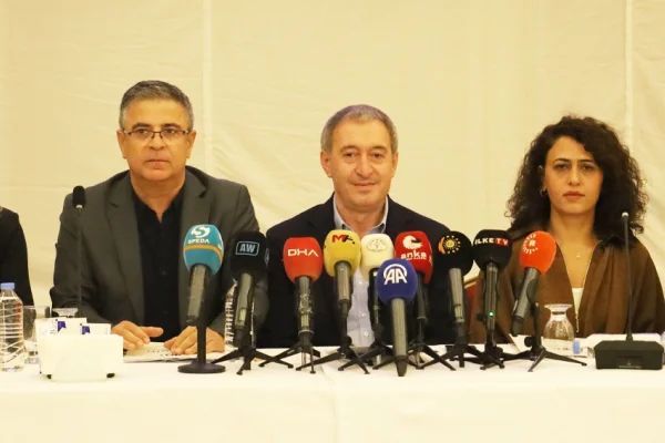 Artık barış yasaları zaman