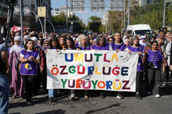 Amed’den Ankara’ya barış köprüsü