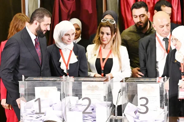Göstermelik seçimler ve meşruiyet krizi