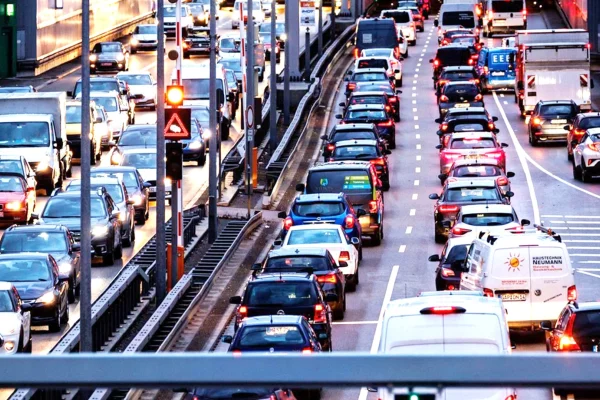 20 milyon kişi başka kentte çalışıyor