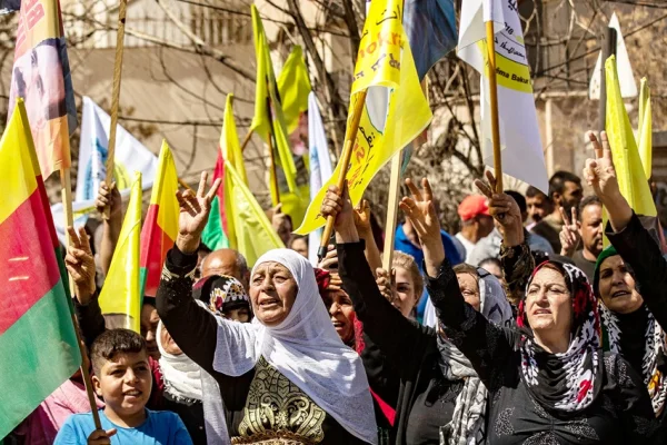 Rojava zoru yenecektir