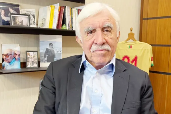 İktidarın AKP kanadı tutuk
