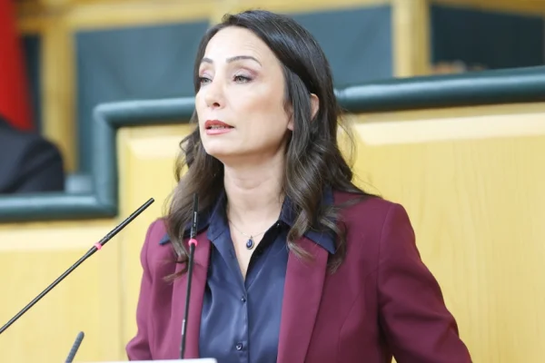 Tezkereci anlayışla sonuç alınmaz