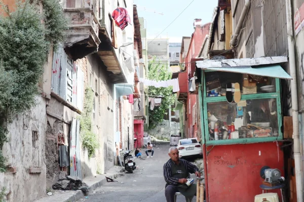 İstanbul’da yoksulluk manzaraları