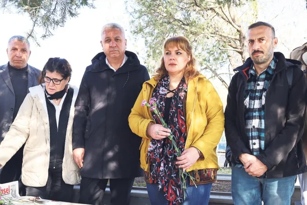Gazeteci Tarancı anıldı