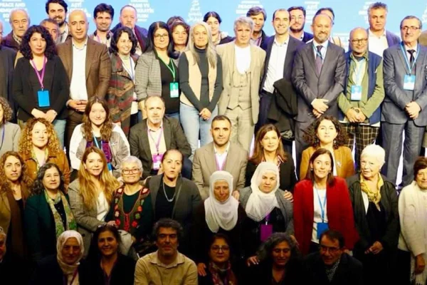 Yeni bir toplumsal sözleşme ihtiyaçtır