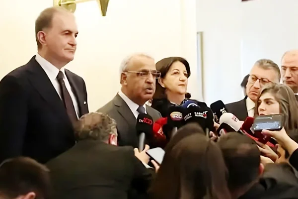 ‘Barış hukuksuz olmaz’