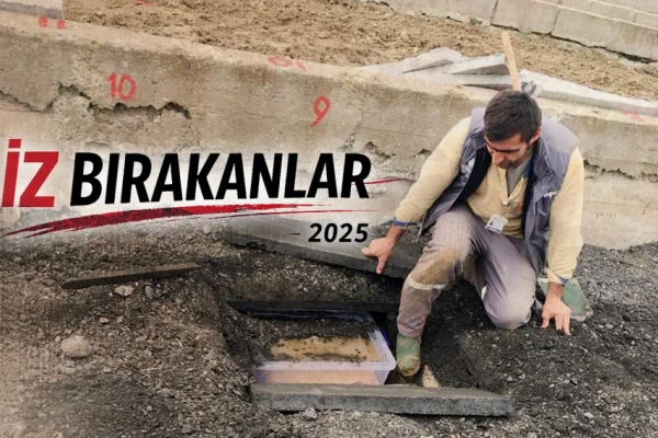 10 numaralı mezarın izinde