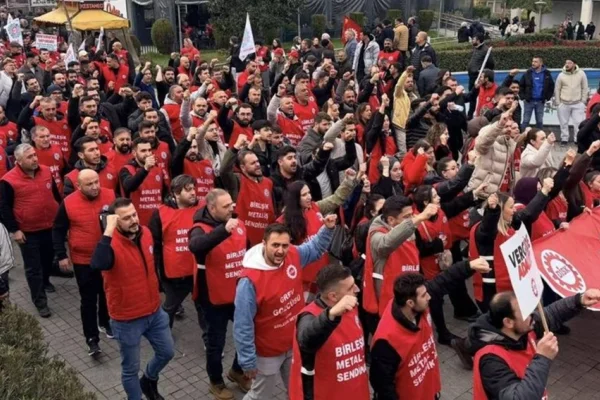Metal işçisinin fiili direnişi