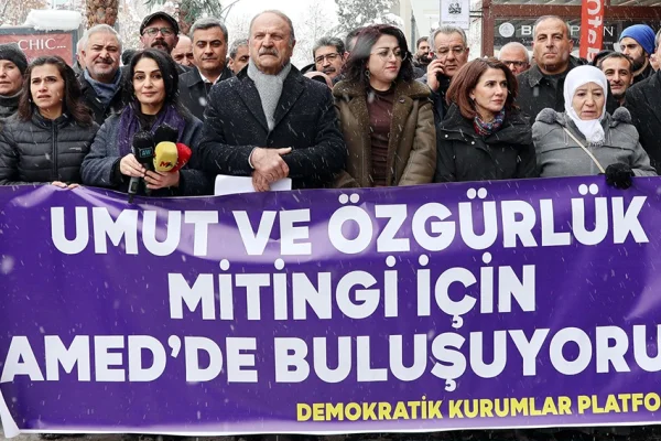 Umut ve özgürlük için!