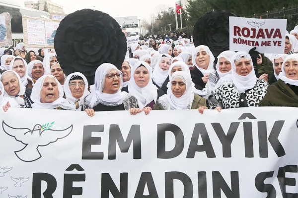 Anneler savaşın başkentindeydi