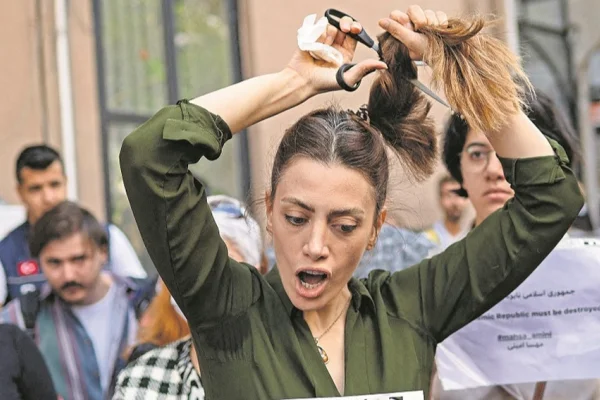 Özgürlük uzak değil