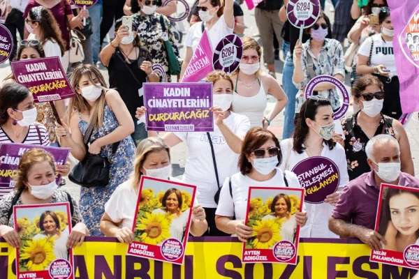 Serbest kalan failler kadınları katlediyor