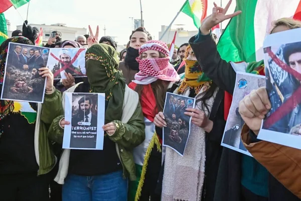 Kürtler yüzünü Rojava'ya döndü