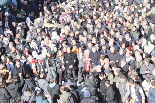 Kürt düşmanı riyakarlar!