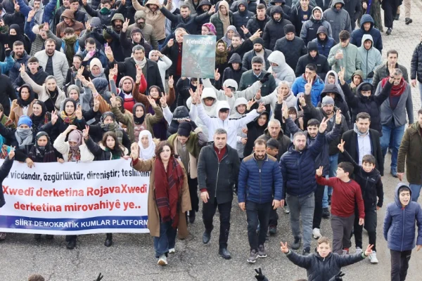 Kuzey'in birçok kenti ayaktaydı