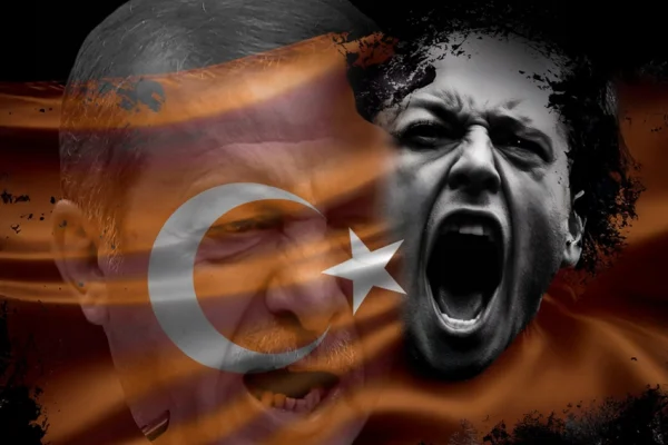 Önce küçük Erdoğanlar belirir