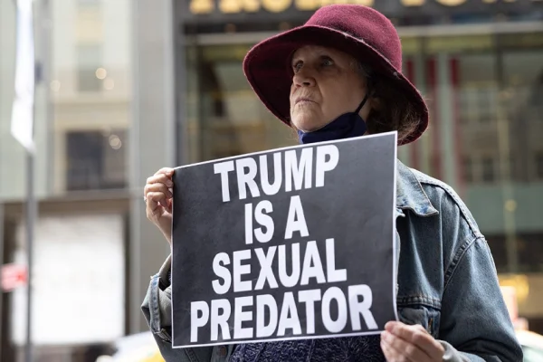 Epstein’ın küçük yardımcılarını unutmayın