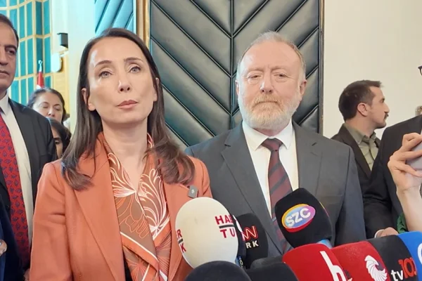 Hakan Fidan yeni arızalar peşinde
