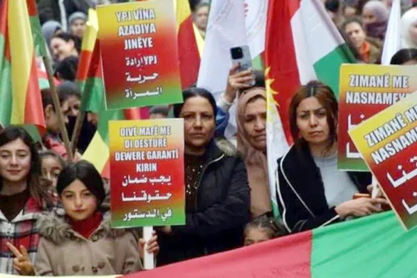 Rojava'da anayasal mücadele