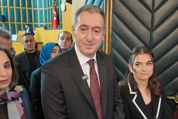 DEM Parti liderler zirvesi istedi