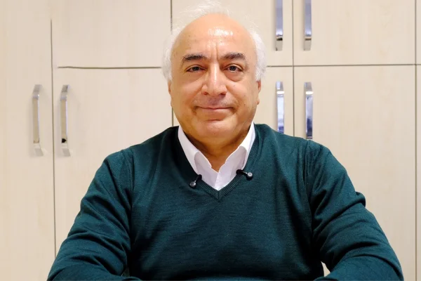 Zamana yaymadan devam