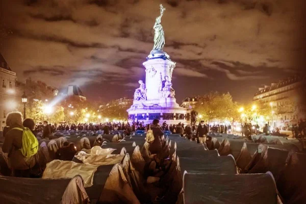 Paris’te göçmenlere 24. madde şiddeti