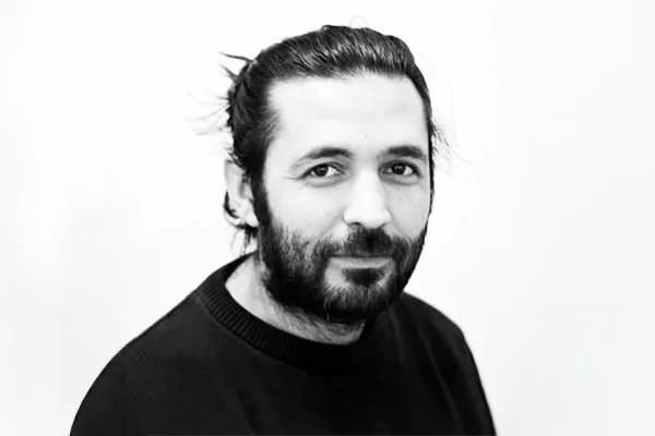 Yeni olan devlet; Kürtler eski