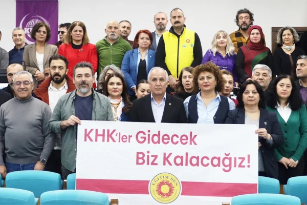 Akademisyenler için tekrar AYM'ye başvuru