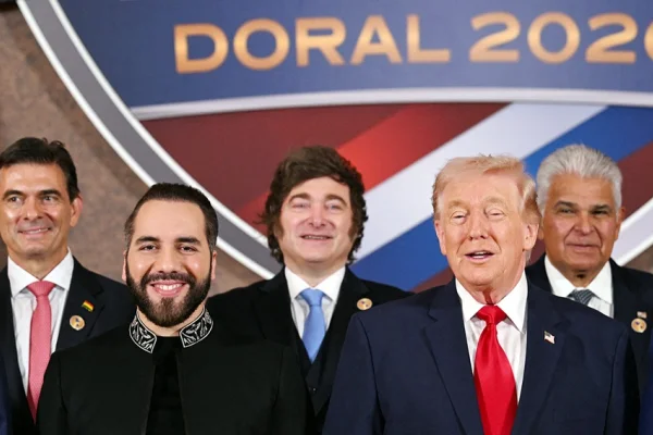 Liberal ekonomi ve demokrasinin tasfiyesi