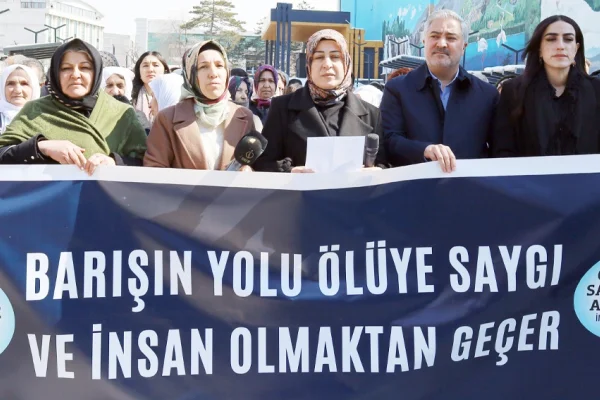 Egemenin saygısızlığına tepki
