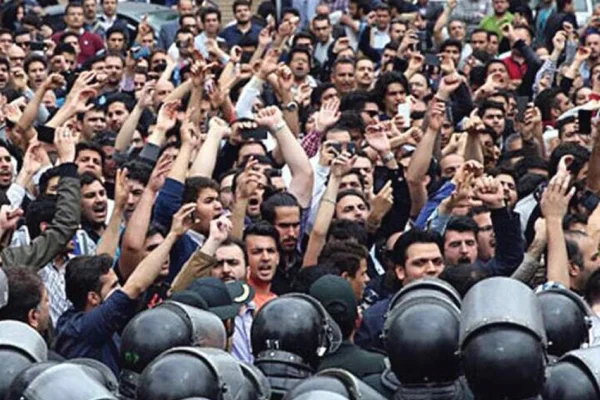 İran savaşında birbirini tamamlayan politikalar