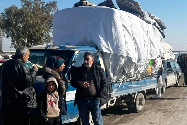 40 bin insan dönüş yolunda