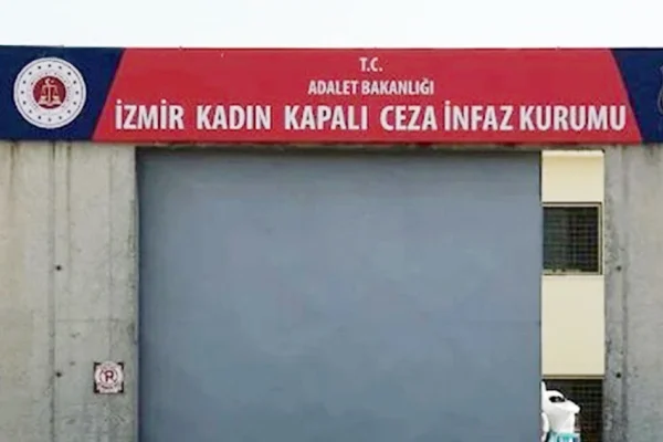 'Kimlik kartı'na karşı eylem sürüyor