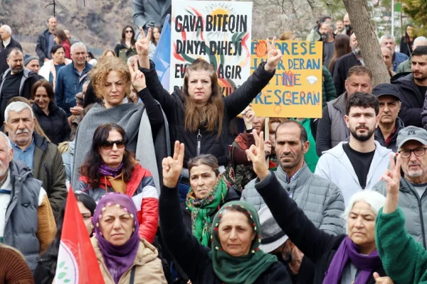 Newroz ruhuyla direnmeye devam