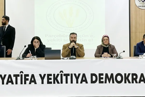 Bakur'da konferans düzenleniyor