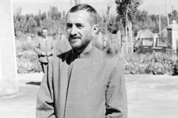 Yaşamını onurla feda etti