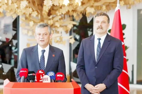 Özel, TİP ve EMEP ile görüştü