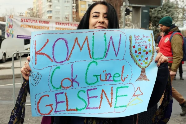 Komünal inşada ailenin rolü