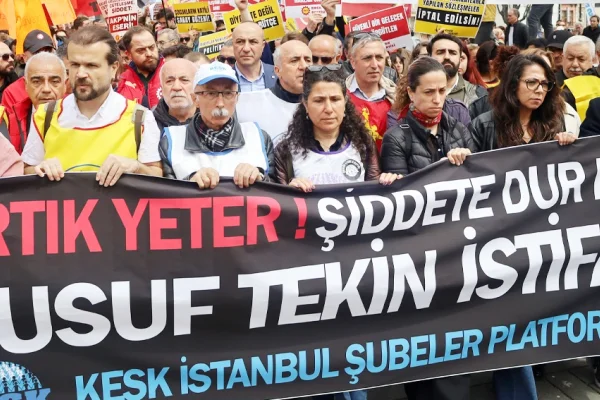 Öğretmenler iş bıraktı
