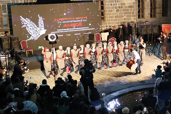 Kürt tiyatrosu toplumdan uzaklaştı
