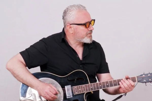 Kürt şiirinin ritmiyle rock
