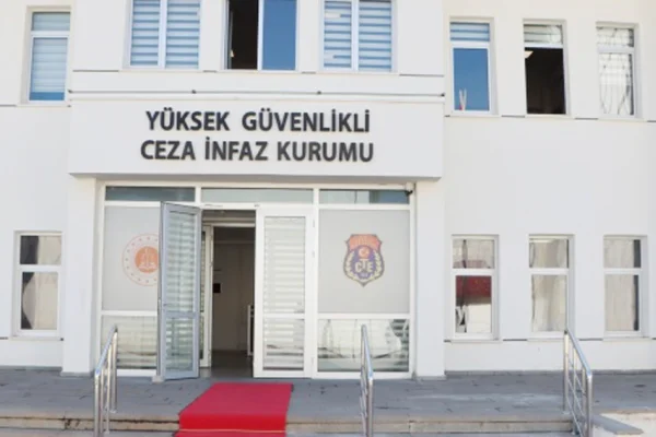 Asker saldırısı sonrası askeri doktora