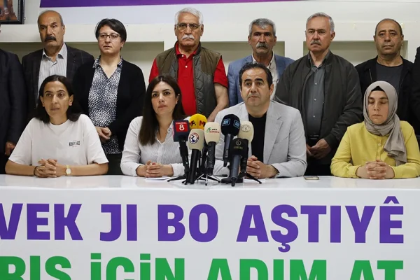 Barış yürüyüşü hazırlığı