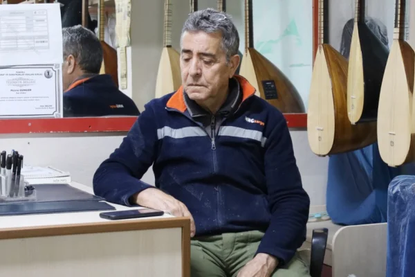 ‘Köye gidiyoruz herkes Türkçe konuşuyor’