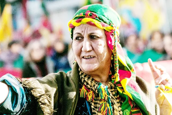 Sessizliğin içinden yükselen ses