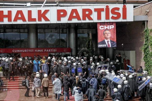 Faşizmin CHP’ye saldırısı
