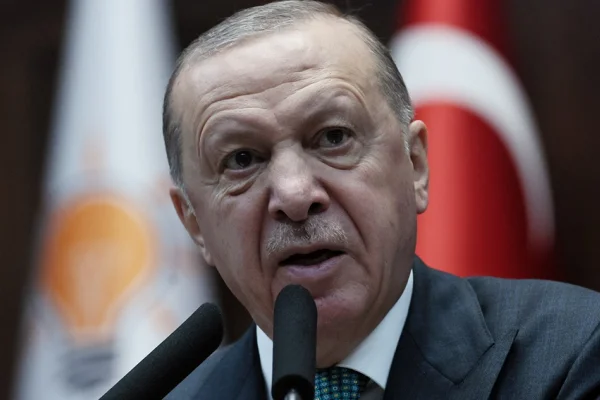 Erdoğan süreci erteleme peşinde