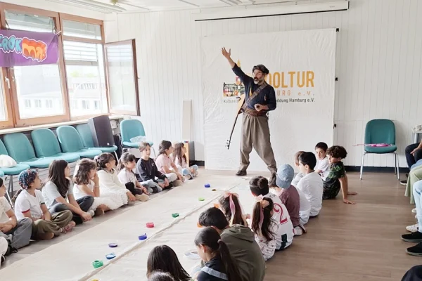 Çocuklara ana dillerini sevdirelim